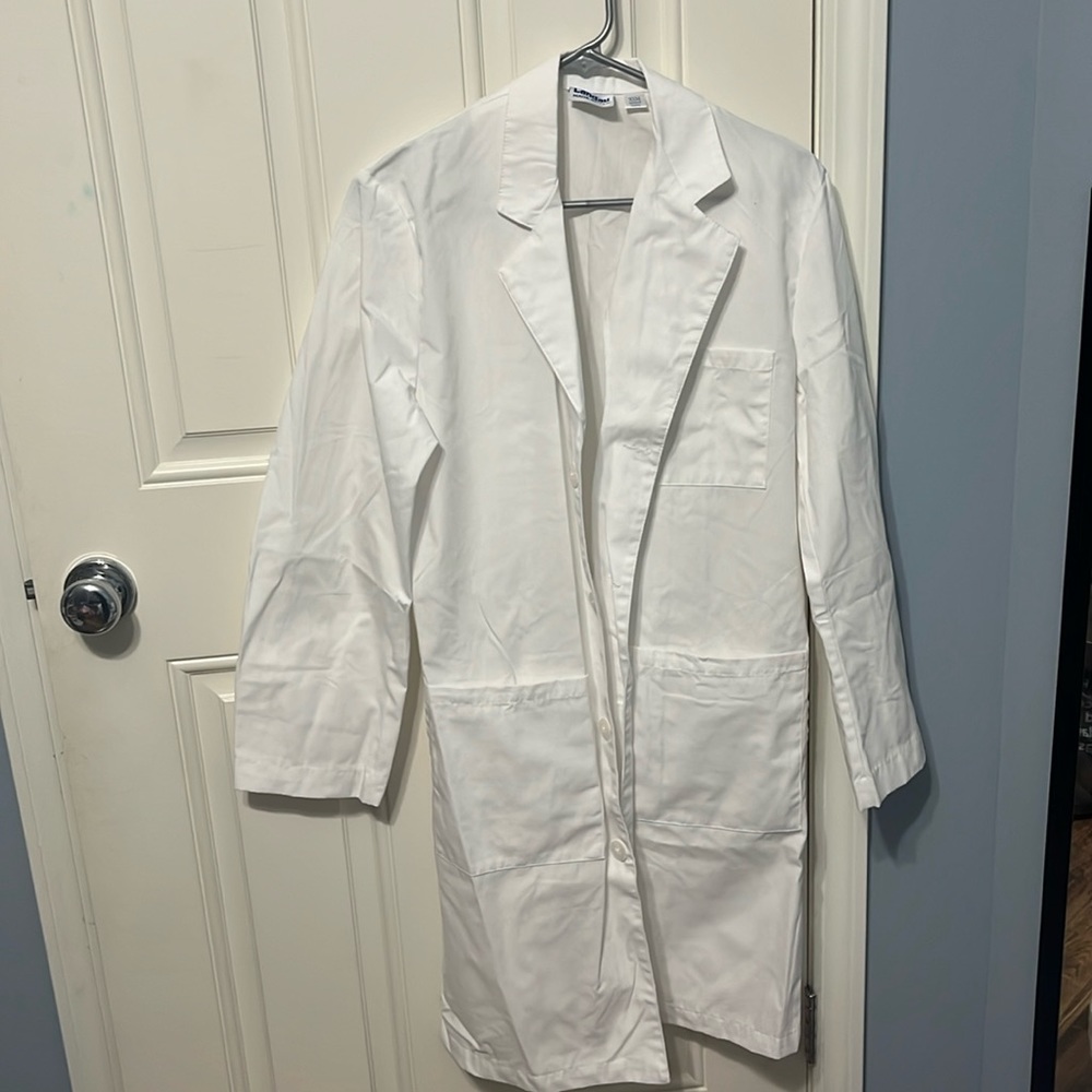 LANDAU LAB COAT